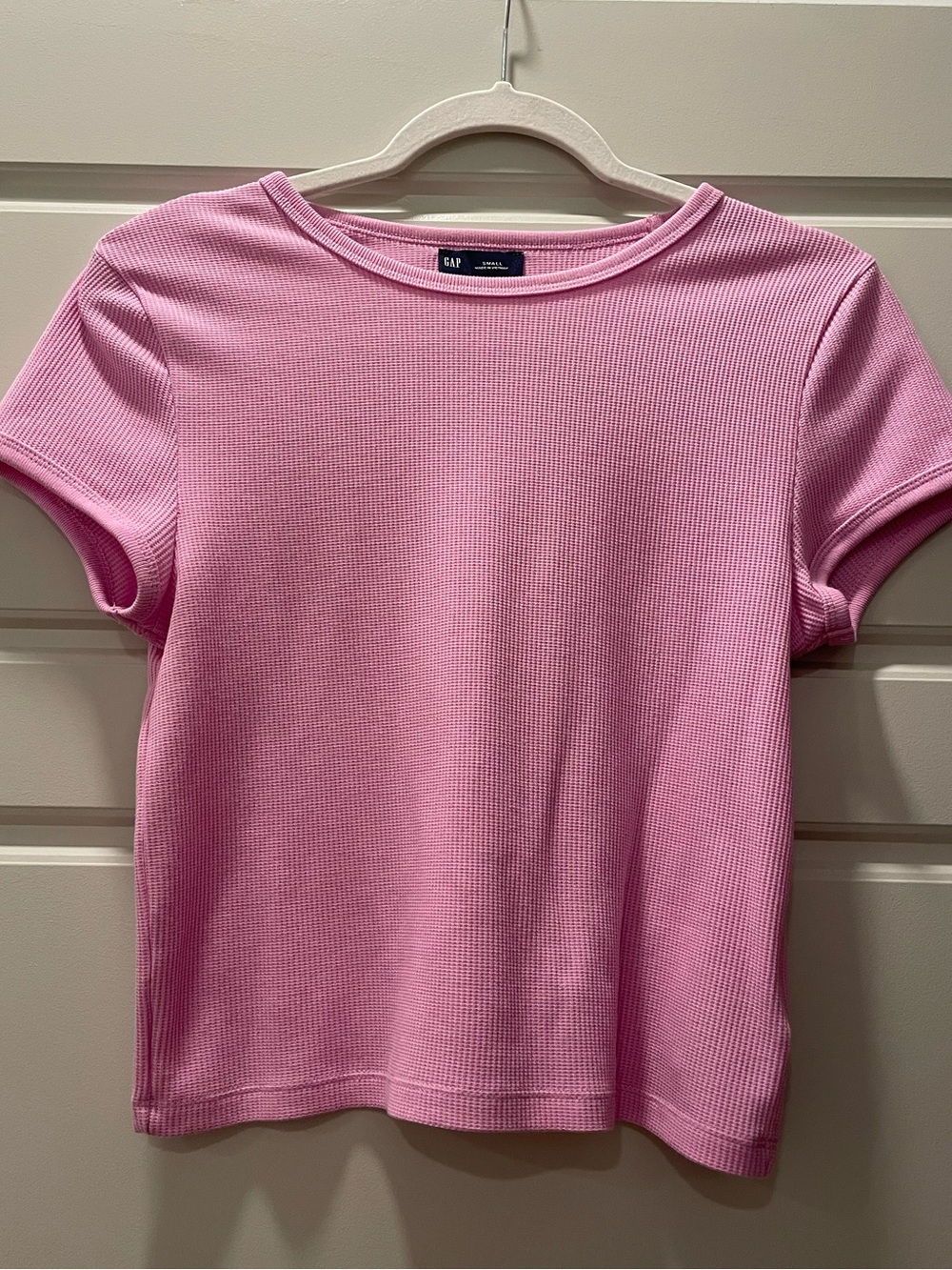 Gap Textured Fitted Baby Tee